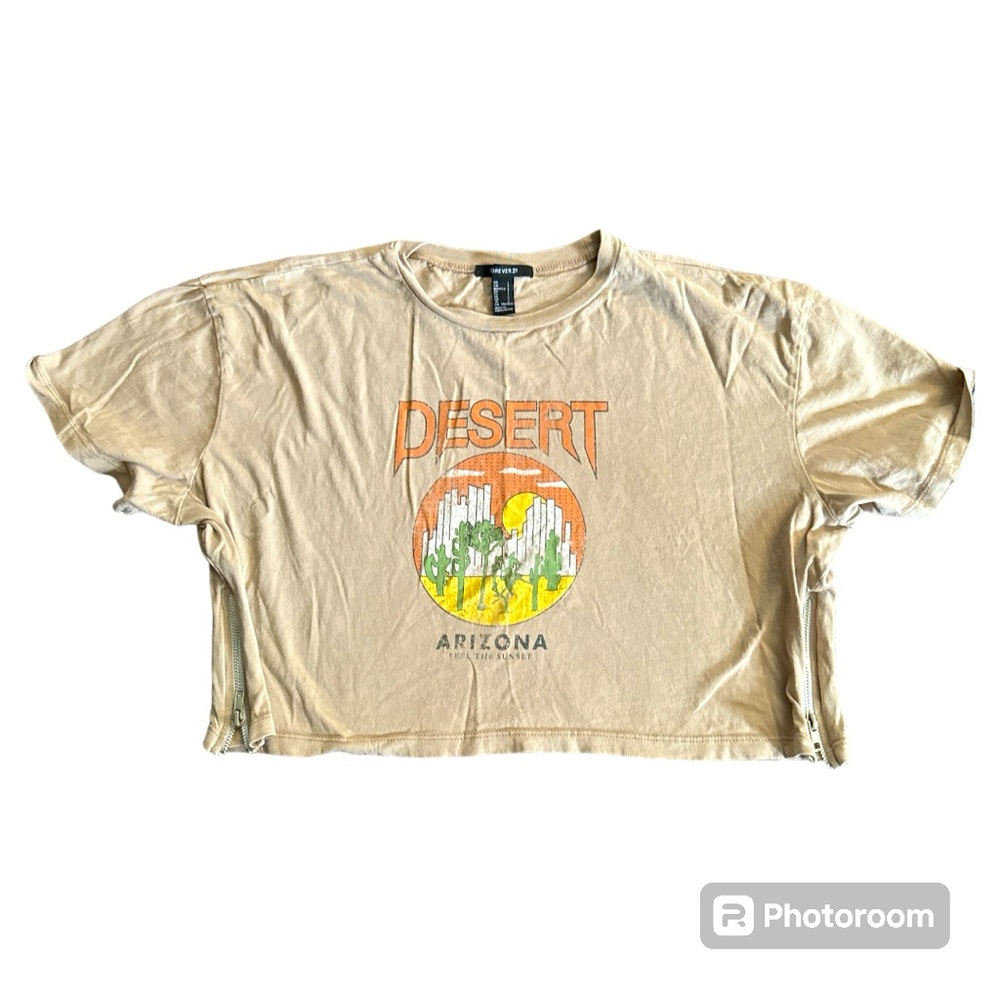 Crop top with zippers on the side